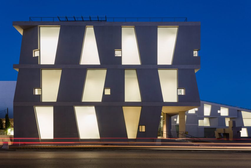 Glassel School of Art by Steven Holl