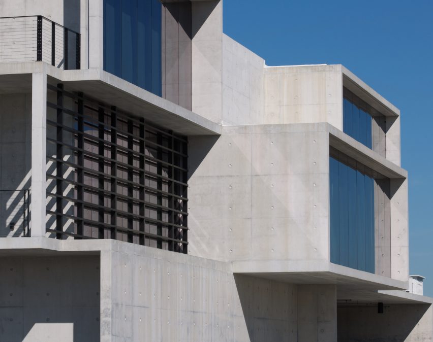 GLF Headquarters by Oppenheim Architecture