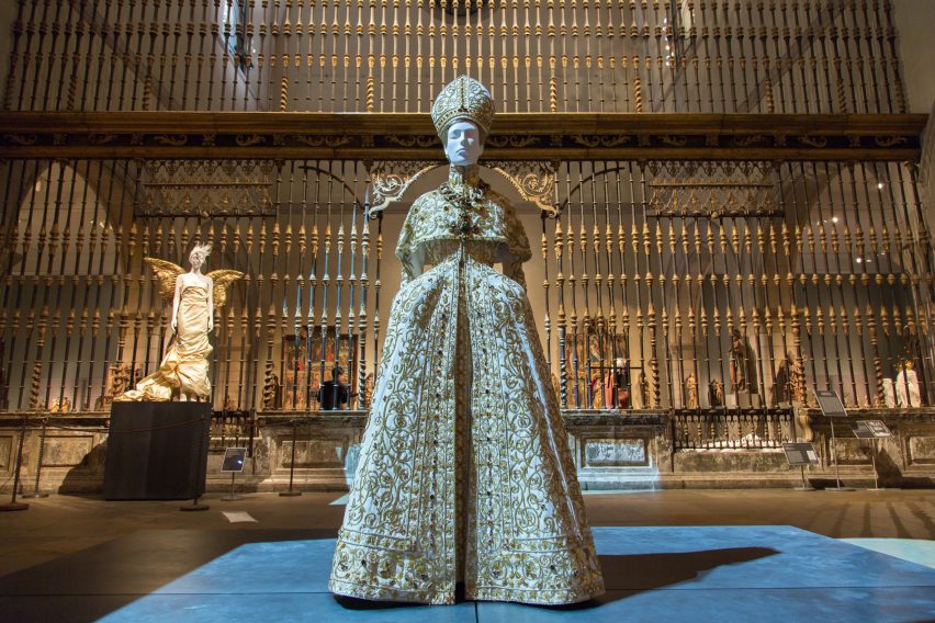 Heavenly Bodies at the MET