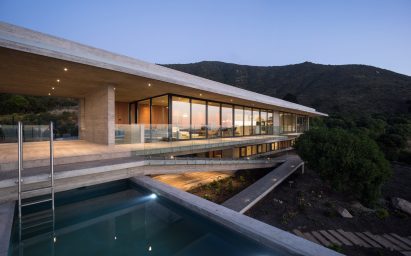 House H by Felipe Assadi Arquitectos