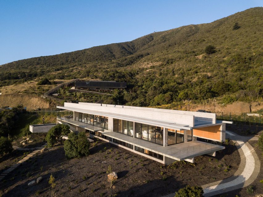 House H by Felipe Assadi Arquitectos