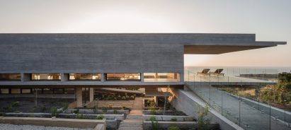 House H by Felipe Assadi Arquitectos