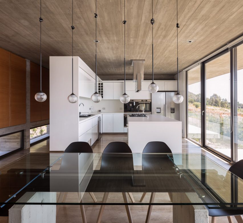 House H by Felipe Assadi Arquitectos