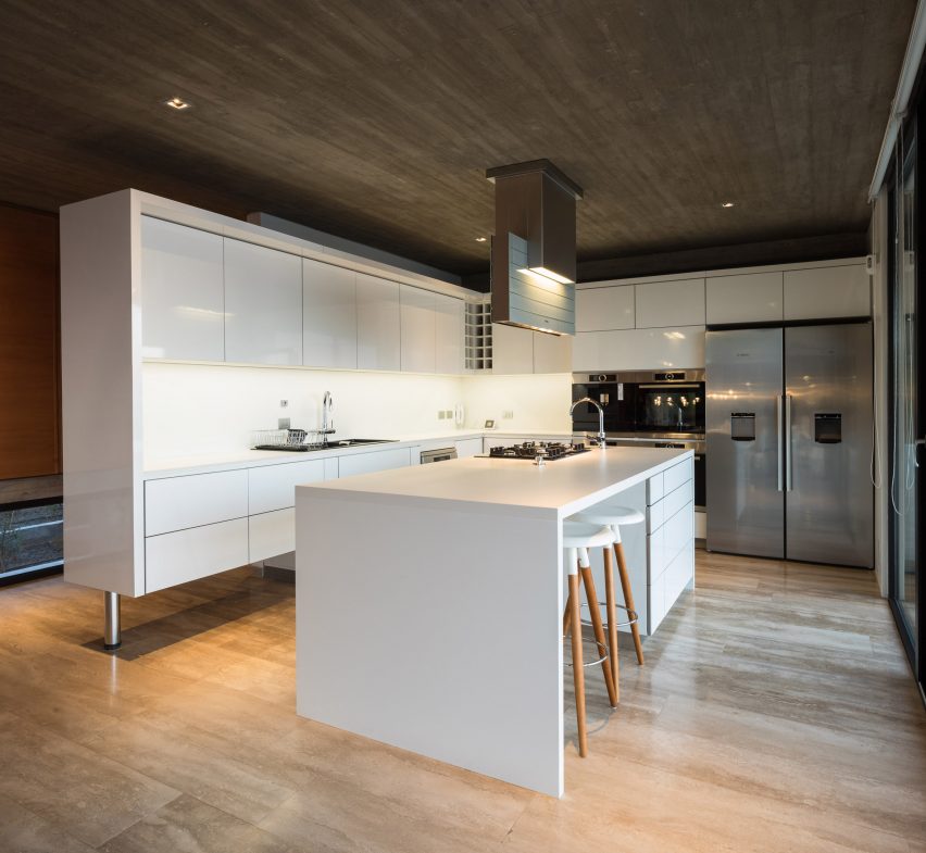 House H by Felipe Assadi Arquitectos