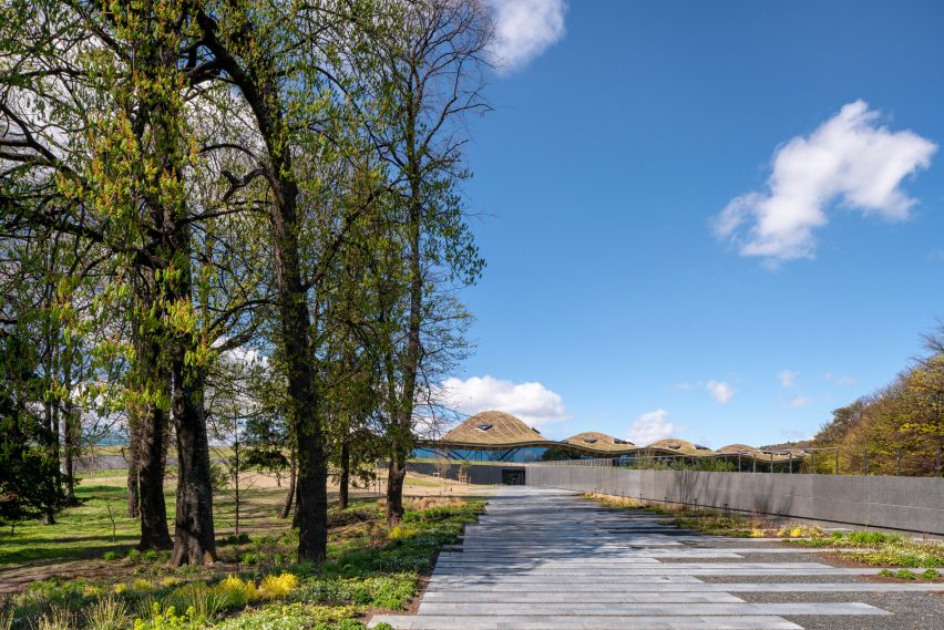 Macallan Distillery by Rogers Stirk Harbour + Partners
