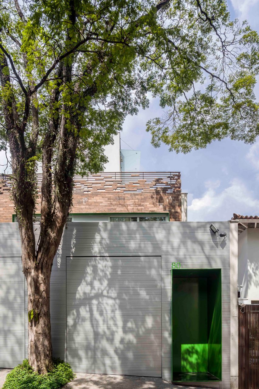 MMS House by Pascali Semerdjian Arquitetos