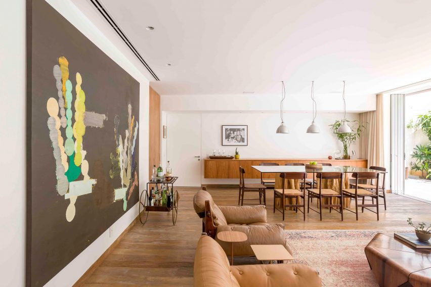 MMS House by Pascali Semerdjian Arquitetos