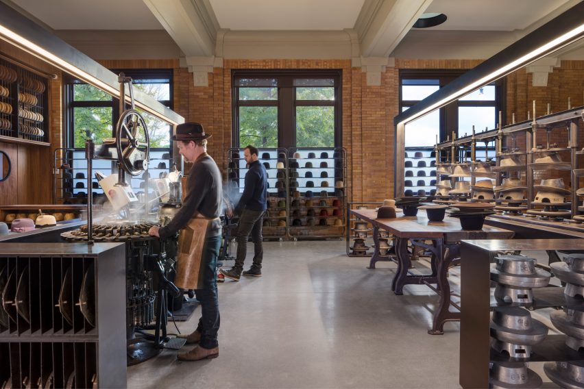 Optimo Hat Factory by SOM