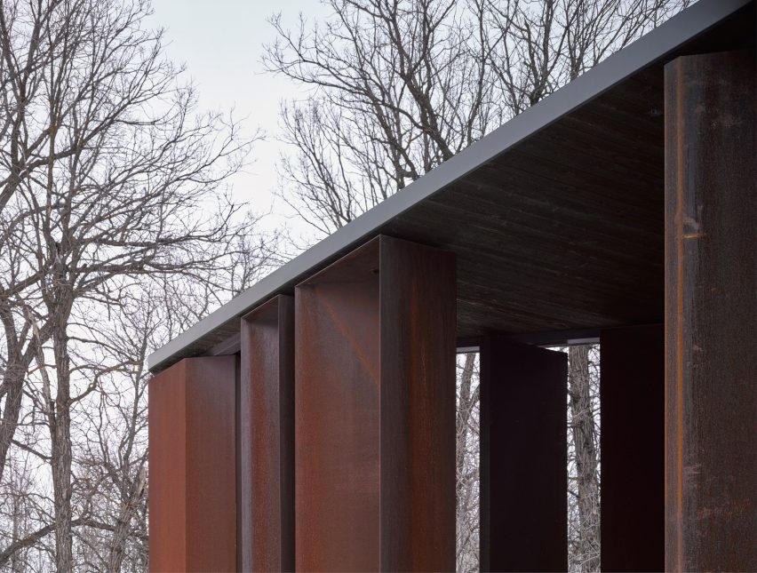 Parallelogram House by 5468796