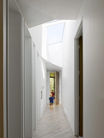 Parallelogram House by 5468796