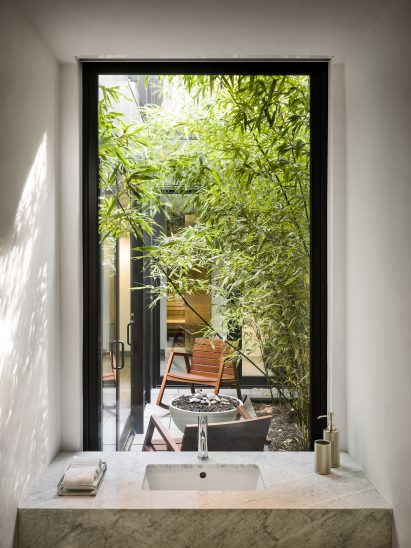 Paulus Hook Residence by Fogarty Finger