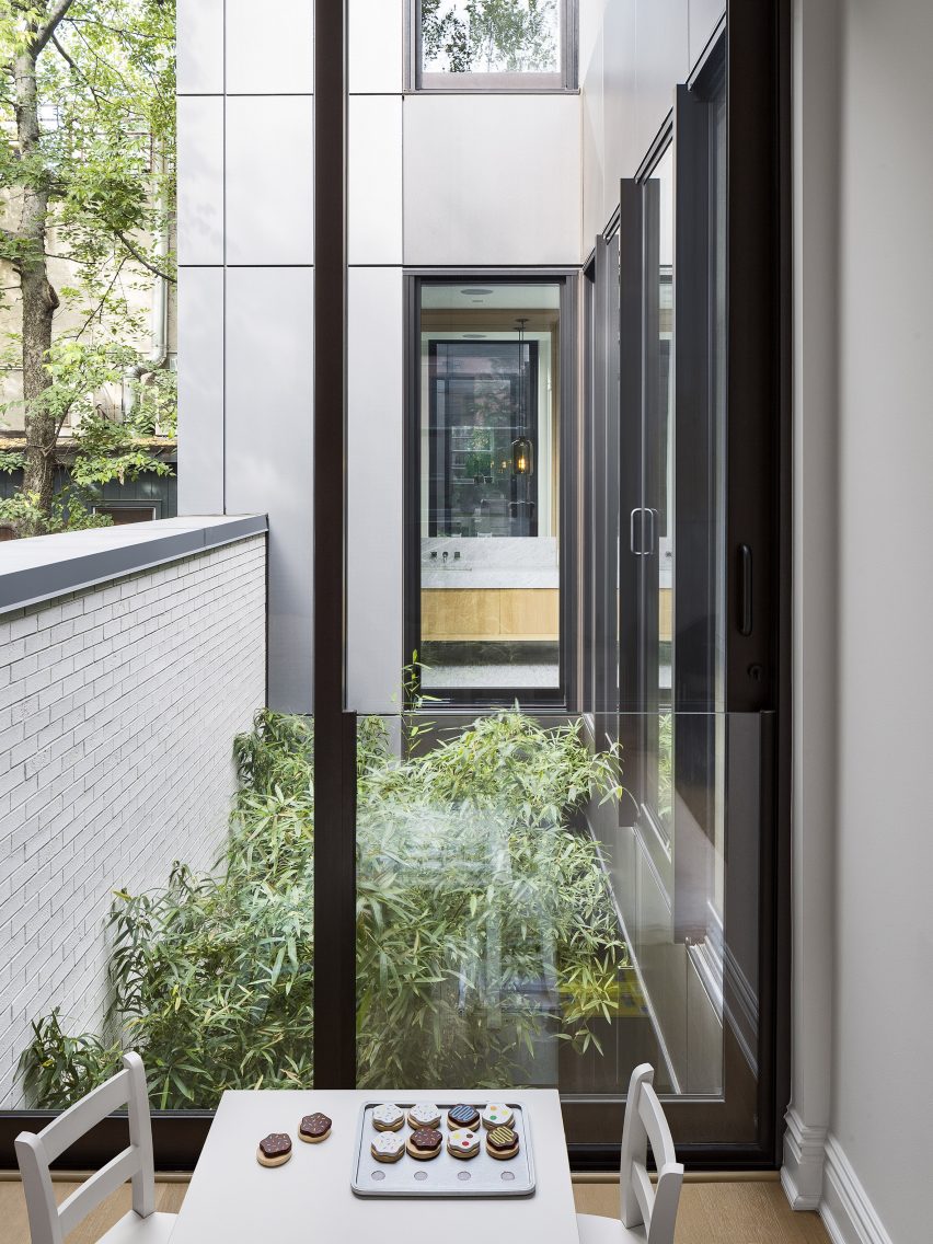 Paulus Hook Residence by Fogarty Finger