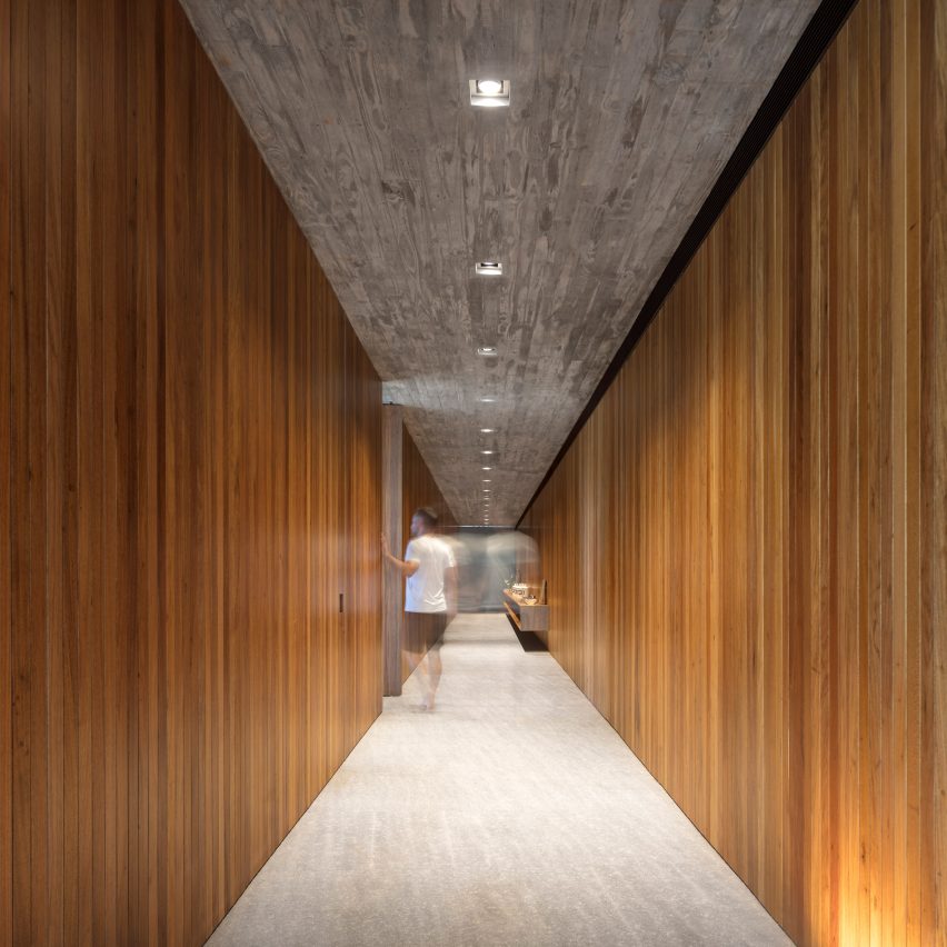 Planar House by Studio MK27