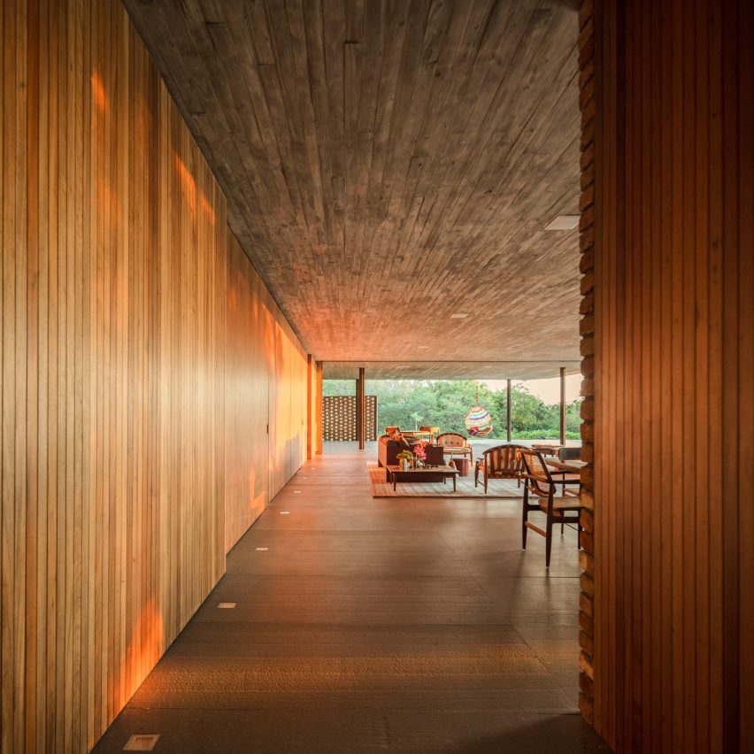 Planar House by Studio MK27