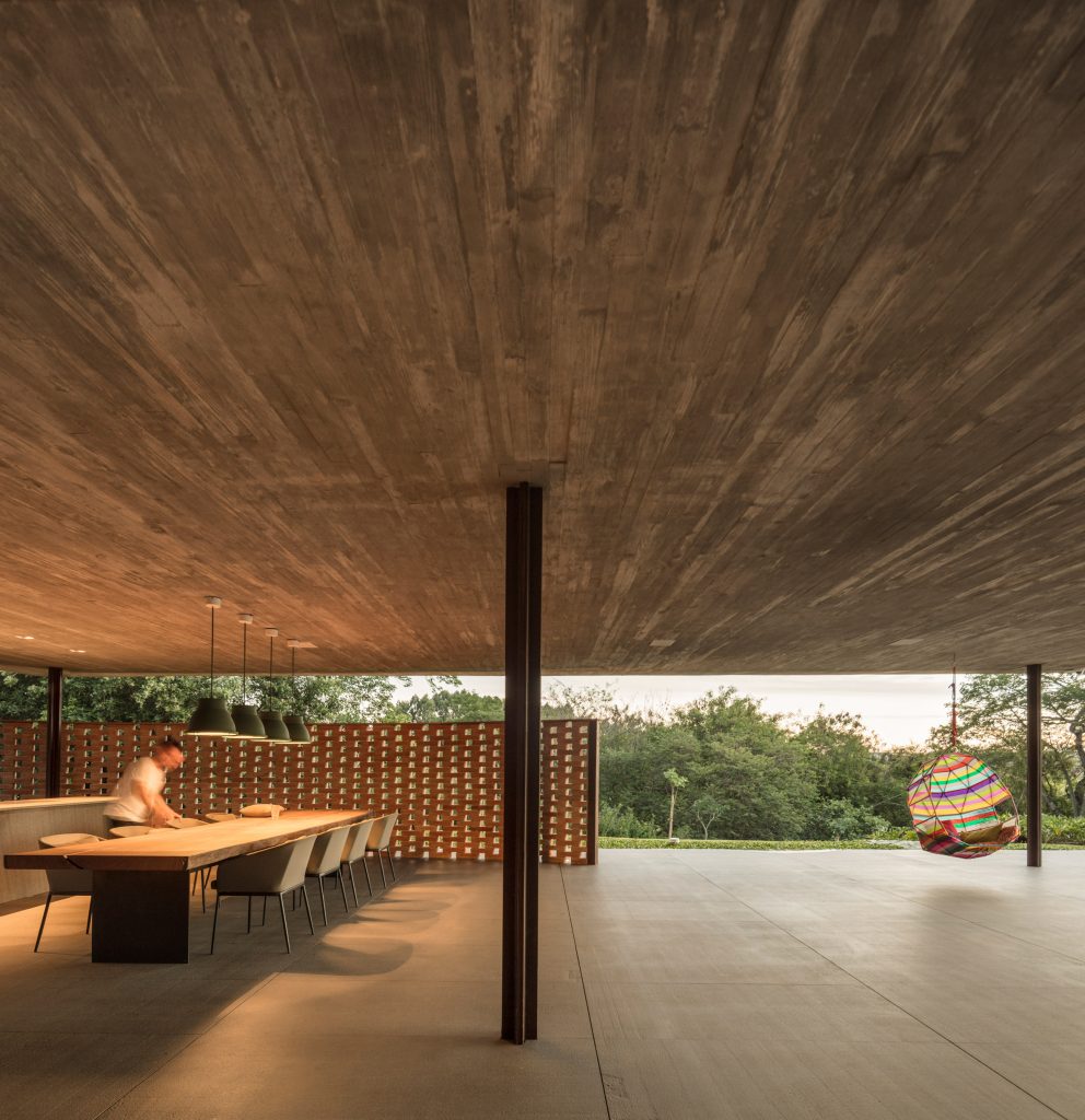 Planar House by Studio MK27