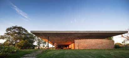Planar House by Studio MK27