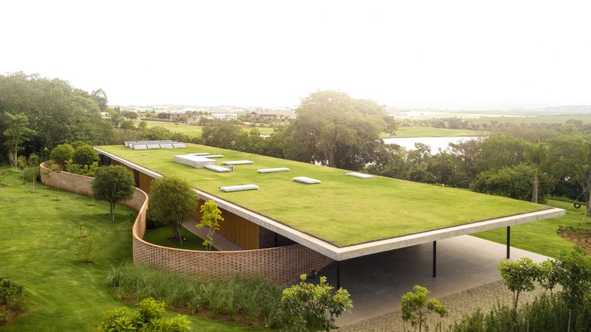 Planar House by Studio MK27