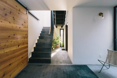 Redwood House by Jeff Svitak