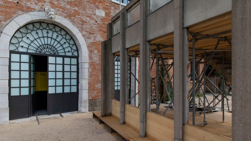 V&A director defends Robin Hood Gardens display at Venice Biennale against claims of “art-washing”