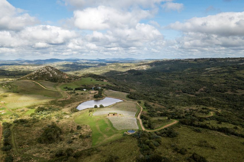 Sacromonte Landscape Hotel shelters by MAPA Architects