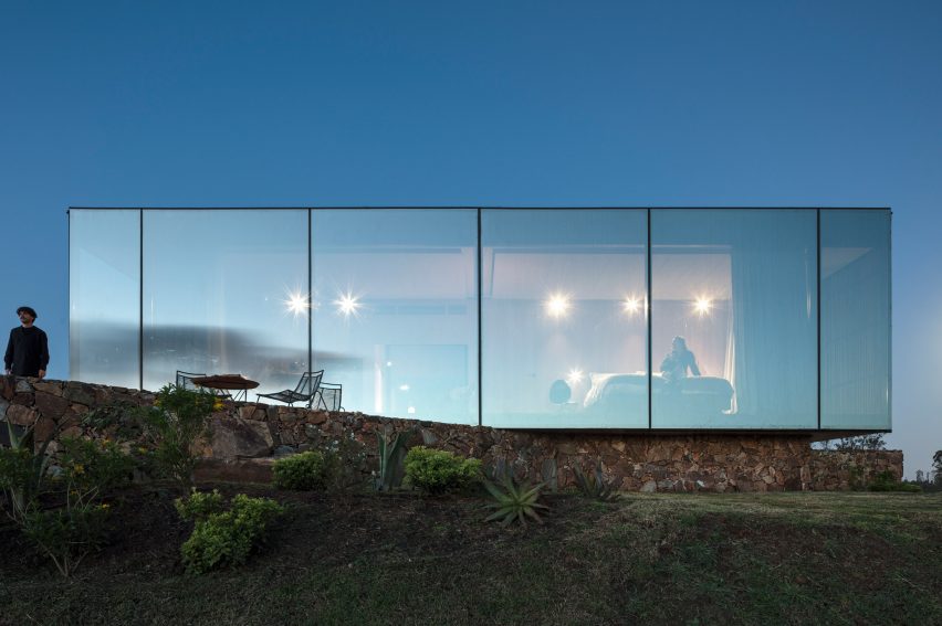 Sacromonte Landscape Hotel shelters by MAPA Architects