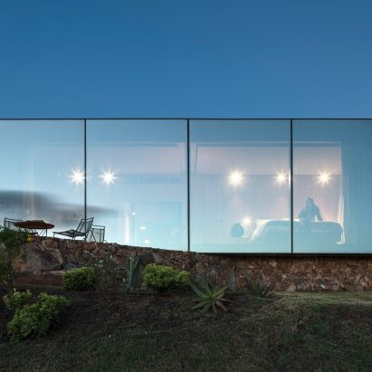 Sacromonte Landscape Hotel shelters by MAPA Architects