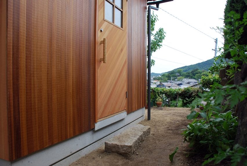Tiny Atelier by Malubishi Architects
