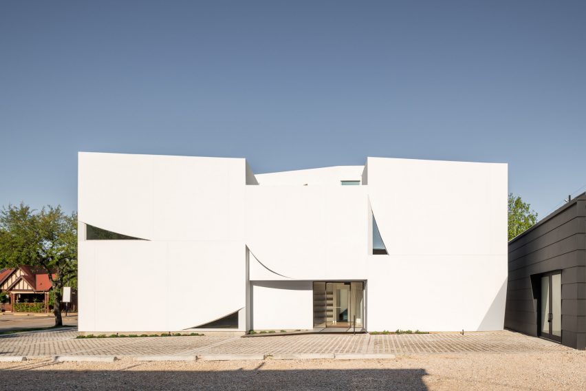 Transart Foundation for Art and Anthropology by Schaum/Shieh
