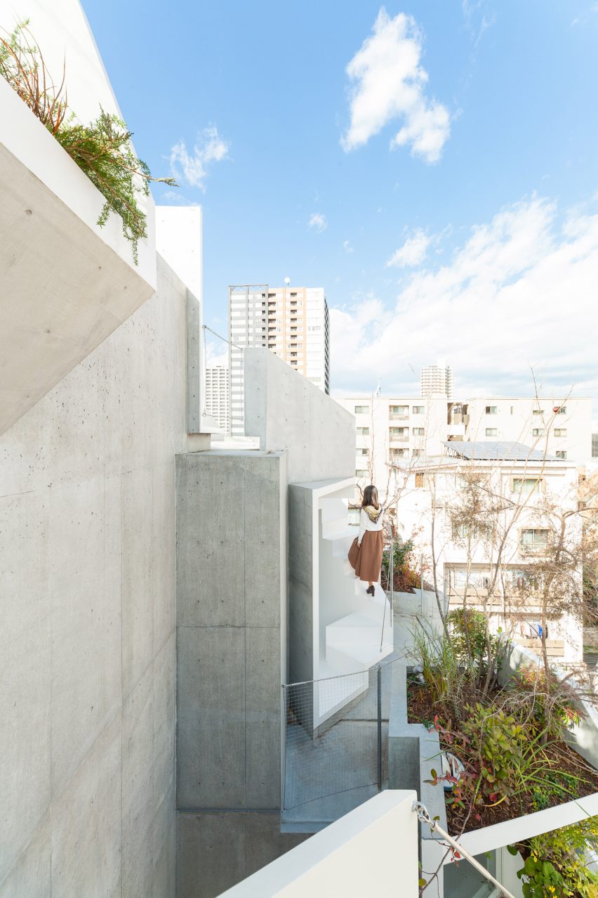 Akihisa Hirata stacks concrete boxes to create "futuristic and savage" Tree-ness House