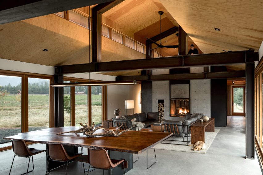 Trout Lake Residence by Olson Kundig
