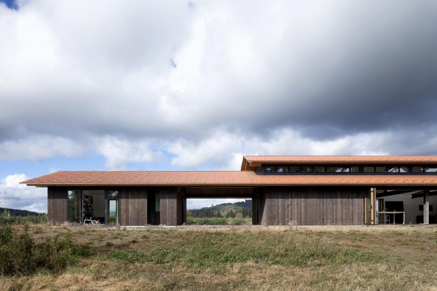 Trout Lake Residence by Olson Kundig