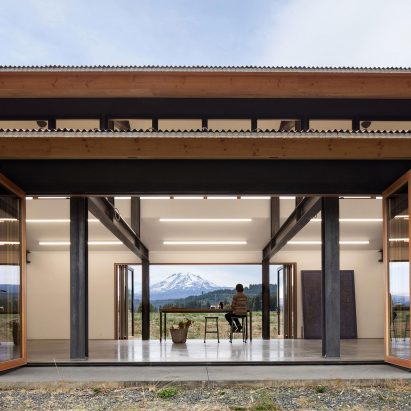 Trout Lake Residence by Olson Kundig