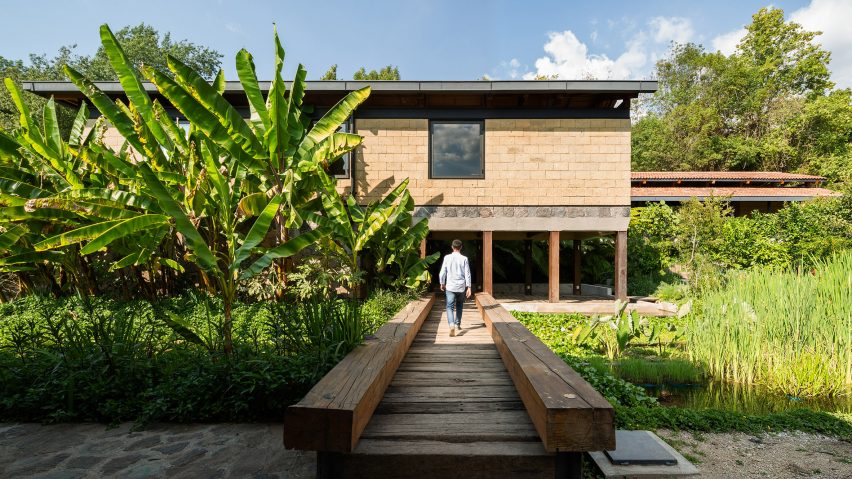 Mexican research facility El Humedal designed by TAAR to be completely self-sustaining
