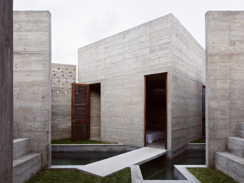ZIcatela House by Ludwig Godefroy