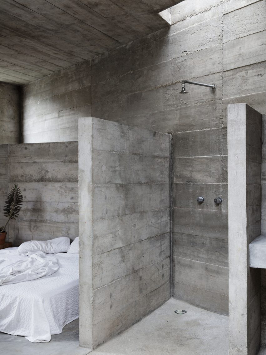 ZIcatela House by Ludwig Godefroy