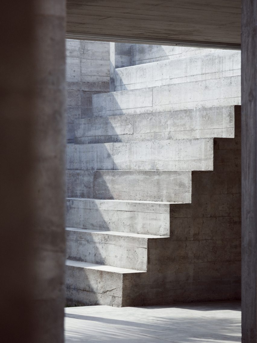 ZIcatela House by Ludwig Godefroy