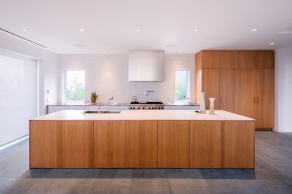 Atlantic Beach Residence by Bernheimer Architecture