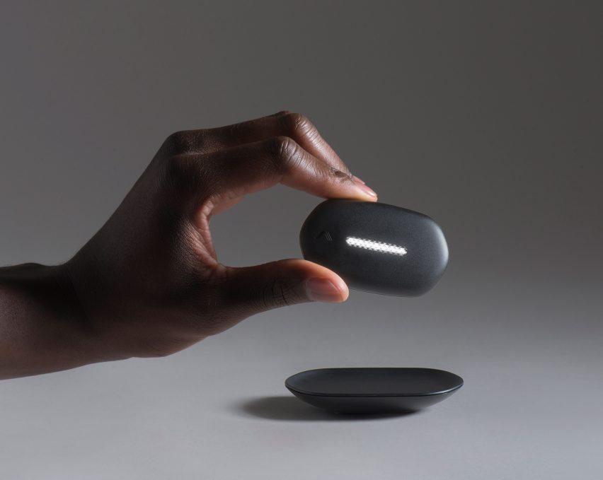 Benjamin Hubert designs wearable device for aspiring football players