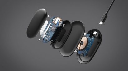 Benjamin Hubert designs wearable device for aspiring football players