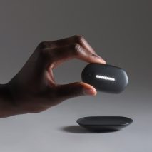 Benjamin Hubert designs wearable device for aspiring football players