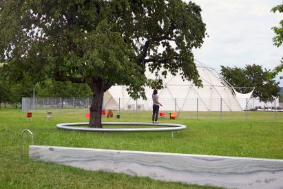 Ruisseau and Ring installation by the Bououllec brothers