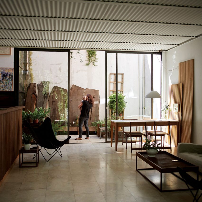 Casa Clara by Teresa Sarmiento and Nicolas Tovo
