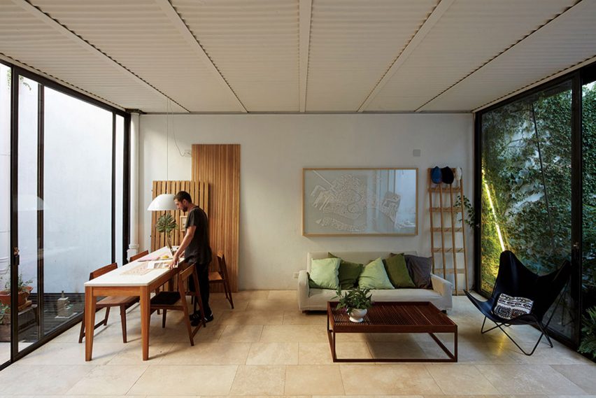 Casa Clara by Teresa Sarmiento and Nicolas Tovo