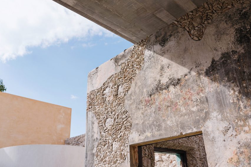 Casa Xólotl by Punto Arquitectónico