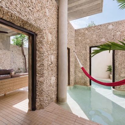 Casa Xólotl by Punto Arquitectónico