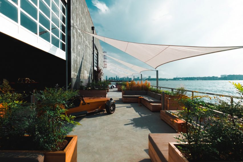 Classic Car Club Manhattan Pier 76 by Marc Thorpe Design