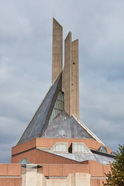Clifton Cathedral refit by Purcell, photo by Phil Boorman