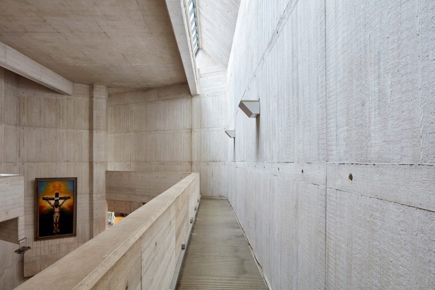 Clifton Cathedral refit by Purcell, photo by Phil Boorman