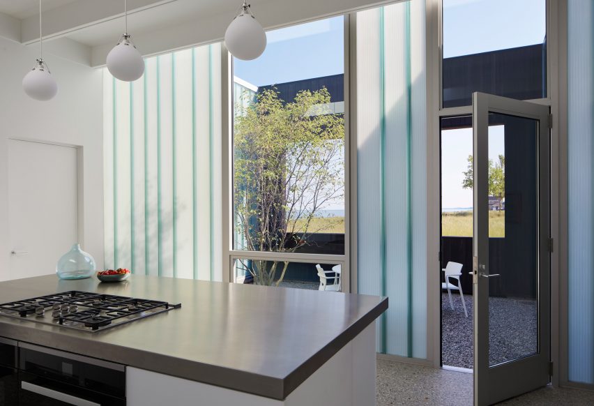 Courtyard House by John Ronan