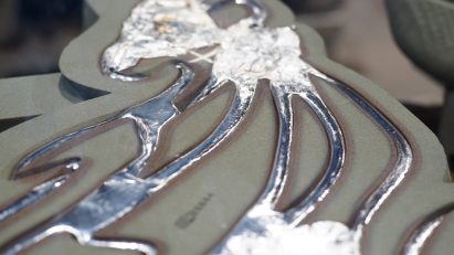 Intricate metal facade suggests new possibilities for 3D printing in architecture